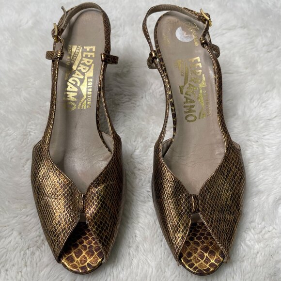 Vintage Salvatore Ferragamo Women's Gold Reptile Pattern Open Toe Heels Size 7 - Picture 1 of 14